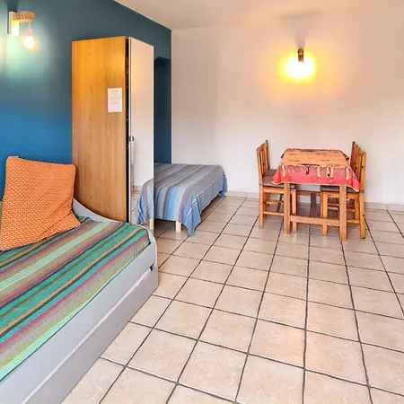 Confortable A Avec Terrasse Et Jardin - 20 M² شقة