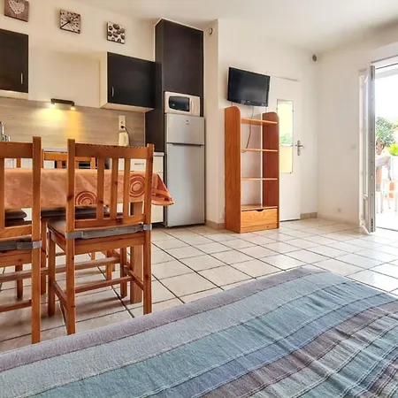 شقة Confortable A Avec Terrasse Et Jardin - 20 M² *